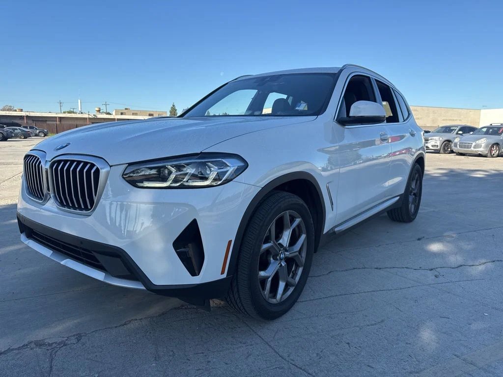2023 BMW X3 sDrive30i